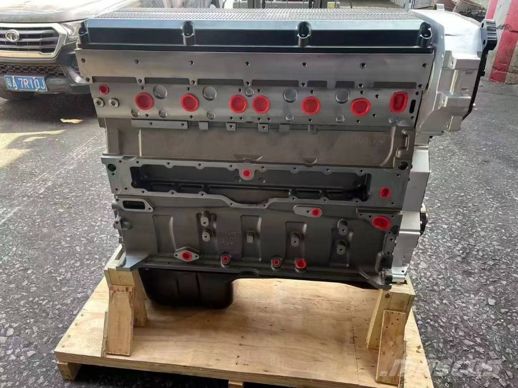 Cummins ISX15 bare engine assembly Motoren