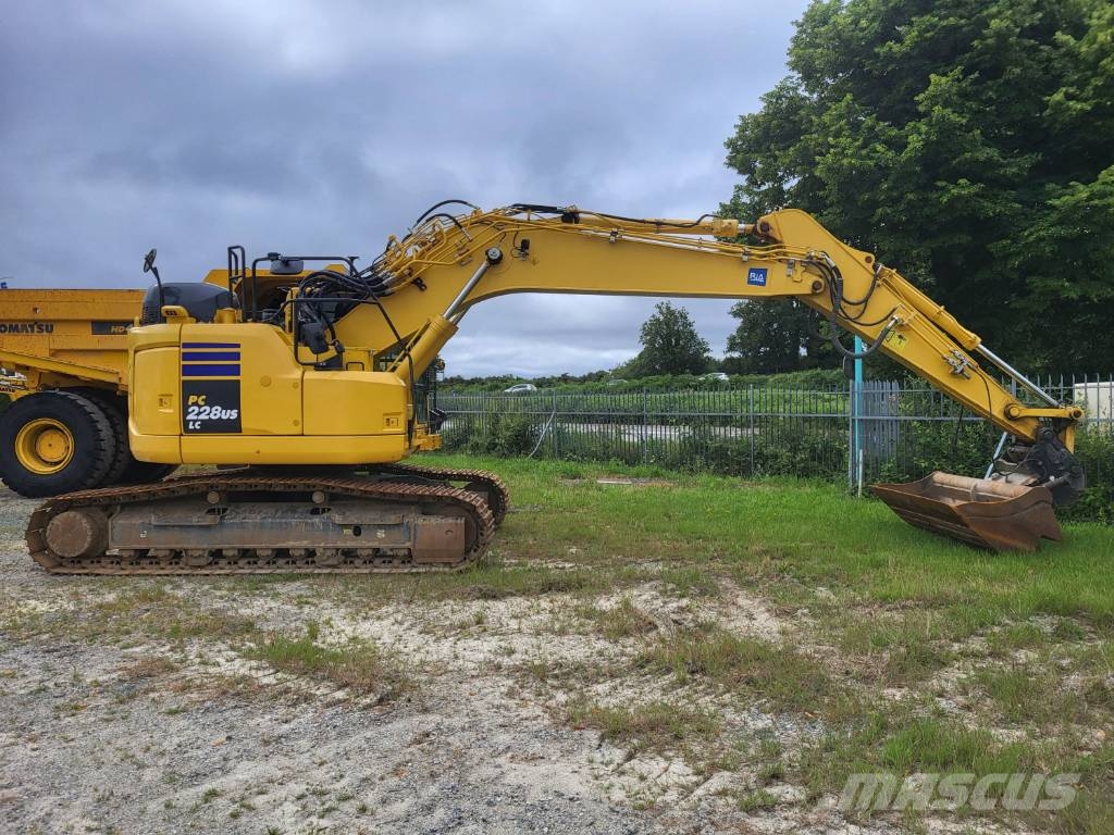 Komatsu PC228USLC-11 Escavadeiras de esteiras