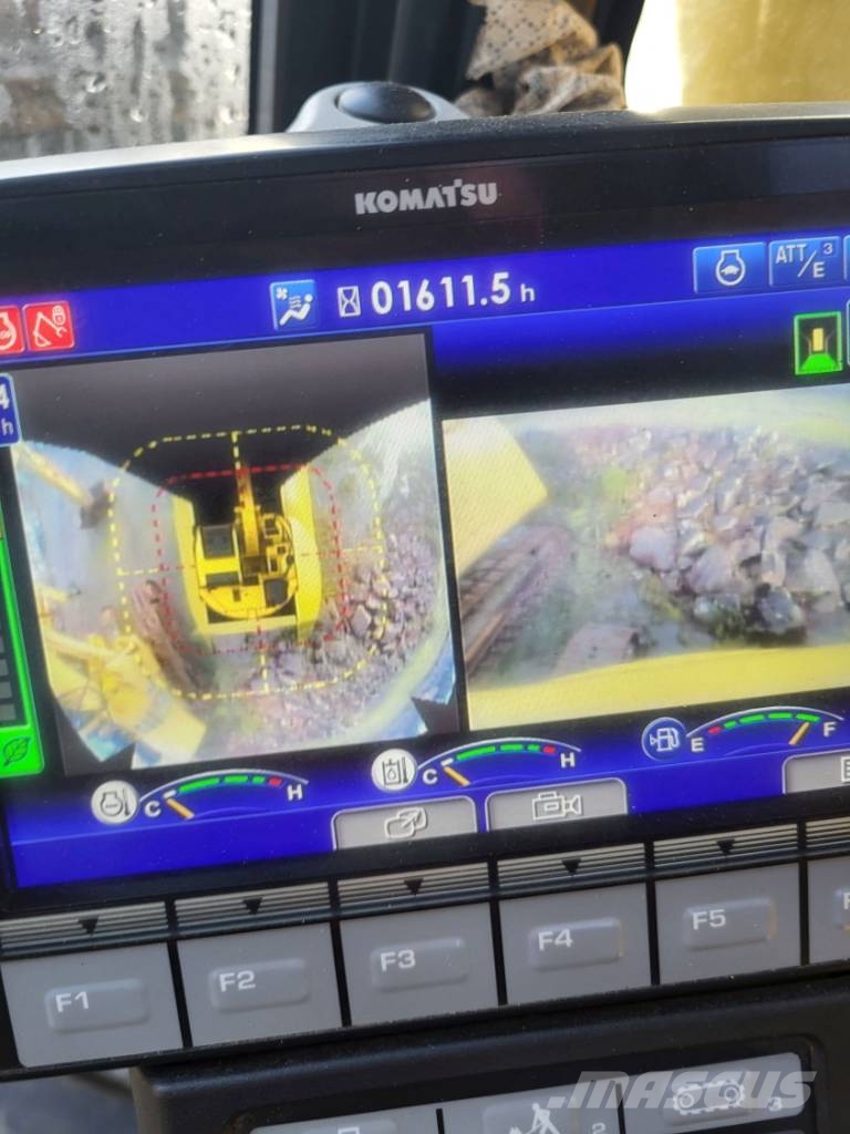 Komatsu PC228USLC-11 Escavadeiras de esteiras