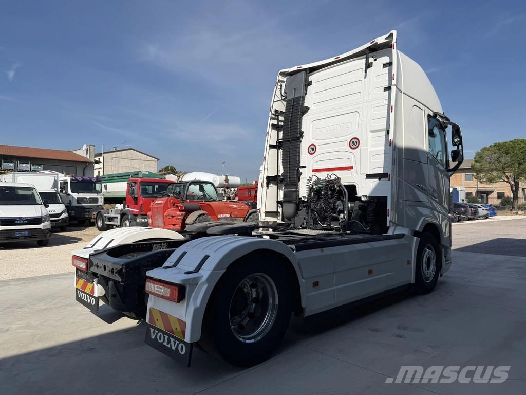 Volvo FH13.500 Globetrotter XL Dual-Clutch Euro6 VEB Trekkers