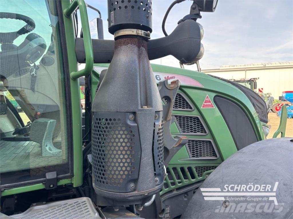 Fendt 516 VARIO SCR PROFI PLUS Traktorji