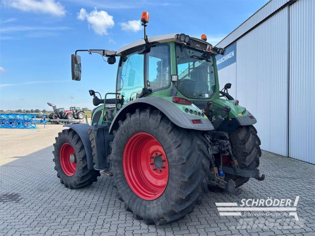Fendt 516 VARIO SCR PROFI PLUS Traktorji