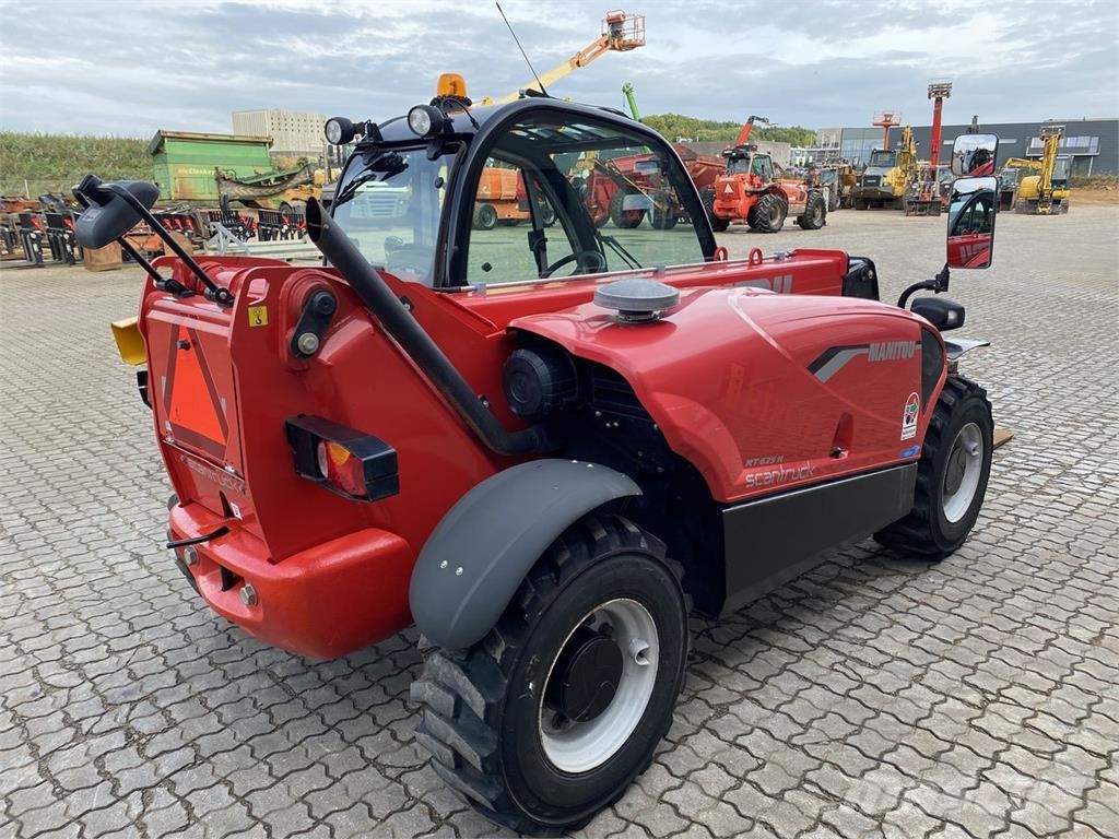 Manitou MT625H COMFORT ST5 Telescopic handlers