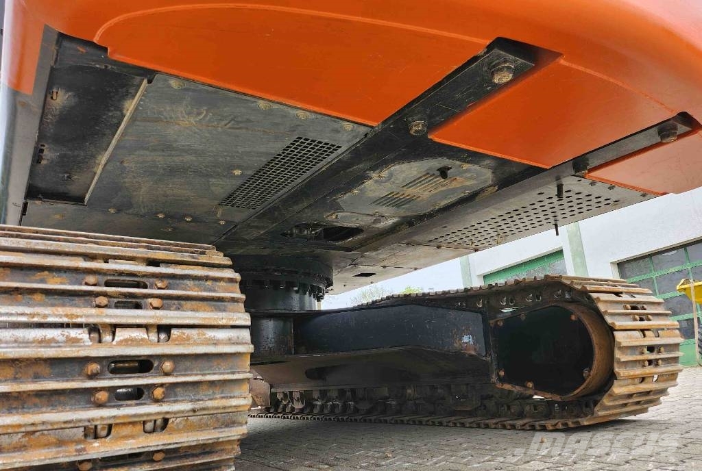 N 未使用品】 KUSHITANI クシタニ K-2833 ウインターキマイラ