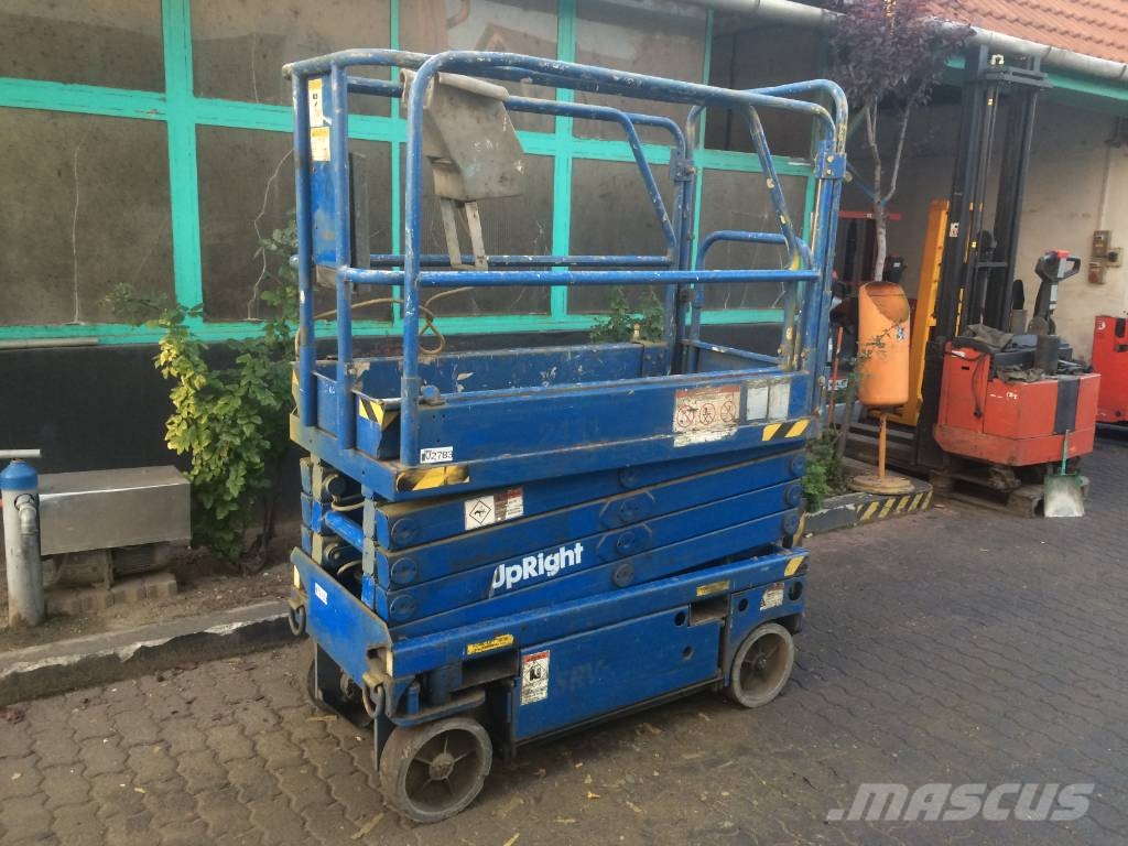 UpRight MX19 V-2783 EO Personenaufzüge
