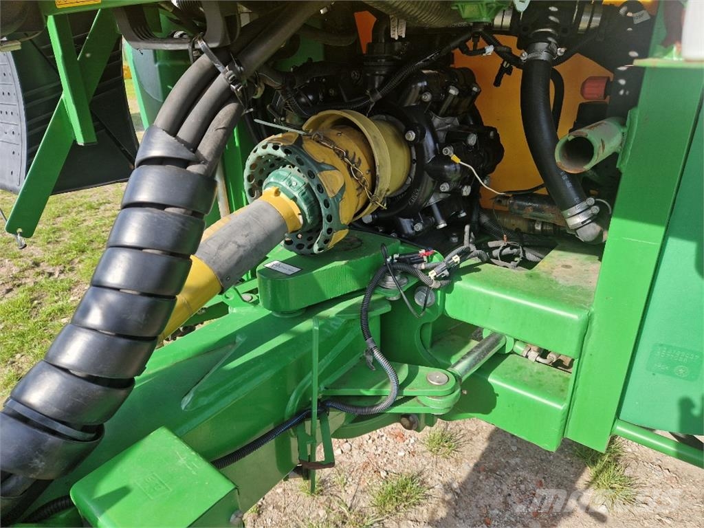 John Deere 740i Anhängespritzen