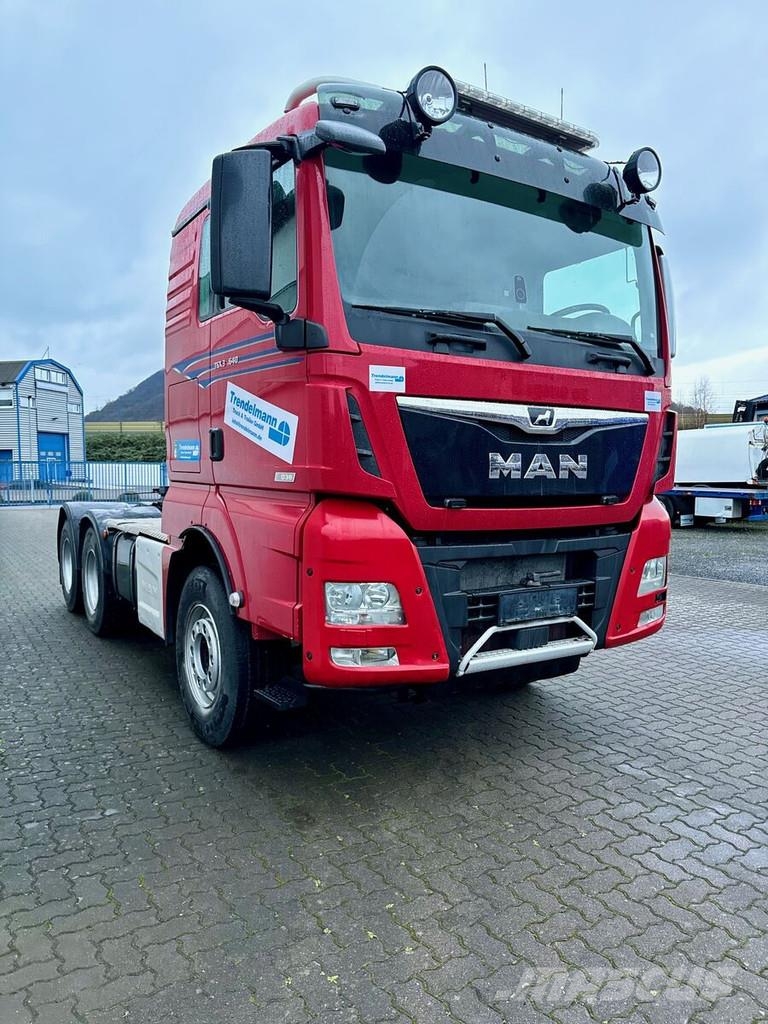 MAN TGS 33.640 6x4 Schwerlast 90 to Motor E6 D Retarde Sattelzugmaschinen