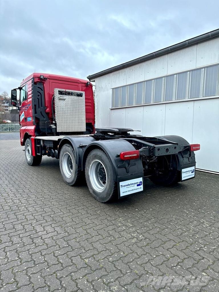 MAN TGS 33.640 6x4 Schwerlast 90 to Motor E6 D Retarde Sattelzugmaschinen