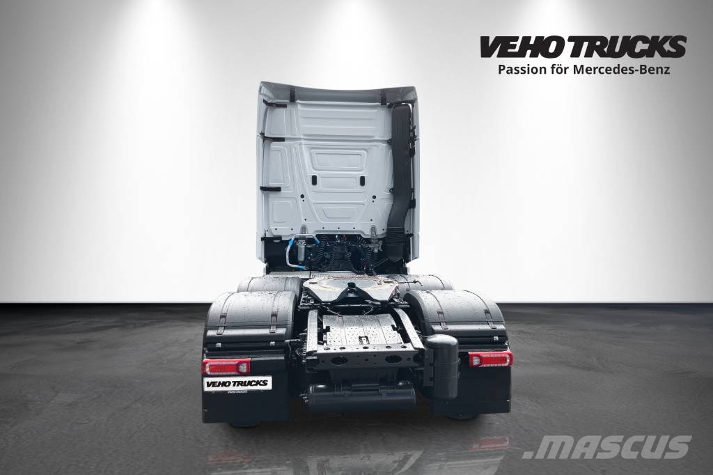 Mercedes-Benz Actros 2748 LS 6X2 Vilcēji