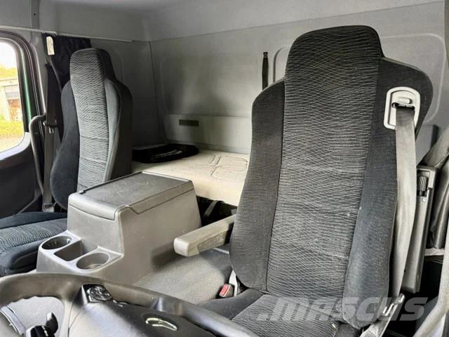 Mercedes-Benz Atego 1524 Koffer / Euro6D / Klima / LBW Sanduk kamioni
