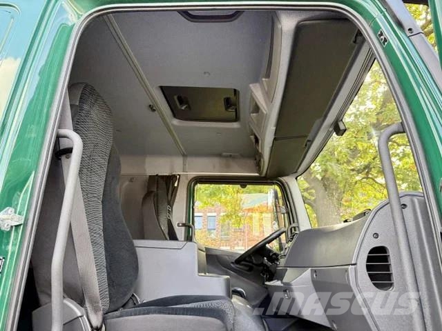 Mercedes-Benz Atego 1524 Koffer / Euro6D / Klima / LBW Sanduk kamioni