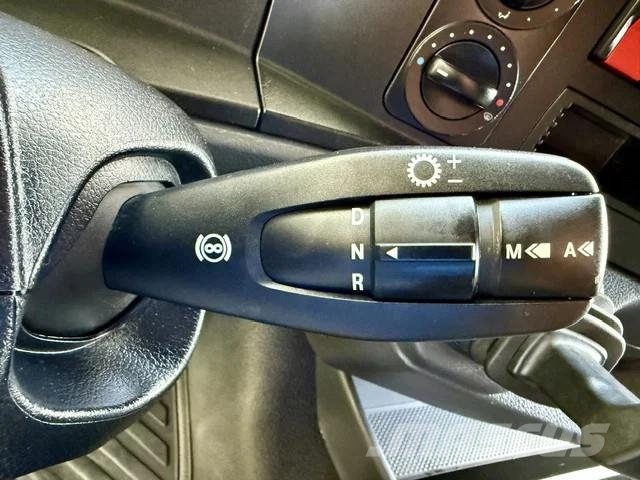 Mercedes-Benz Atego 1524 Koffer / Euro6D / Klima / LBW Sanduk kamioni