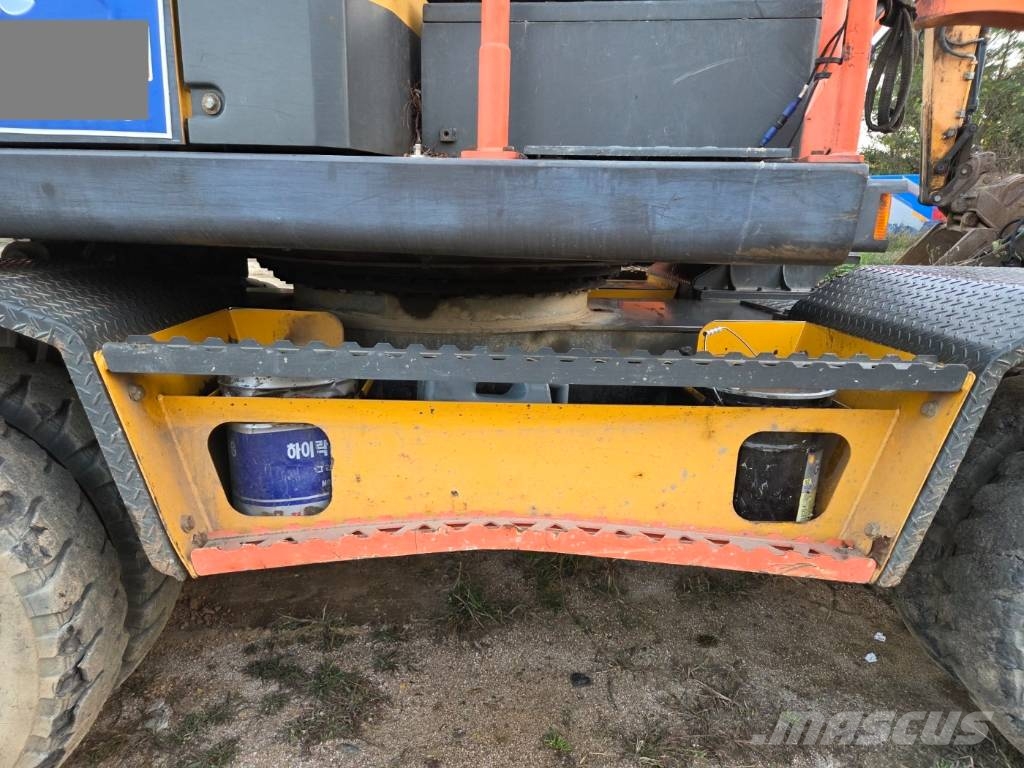 Volvo EW 140 Gravemaskiner på hjul