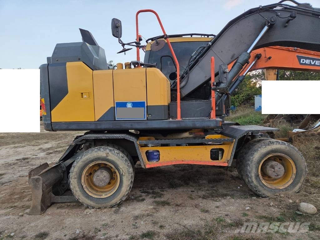 Volvo EW 140 Gravemaskiner på hjul