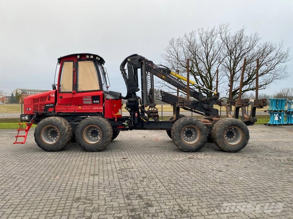 Komatsu 845 Forwarders