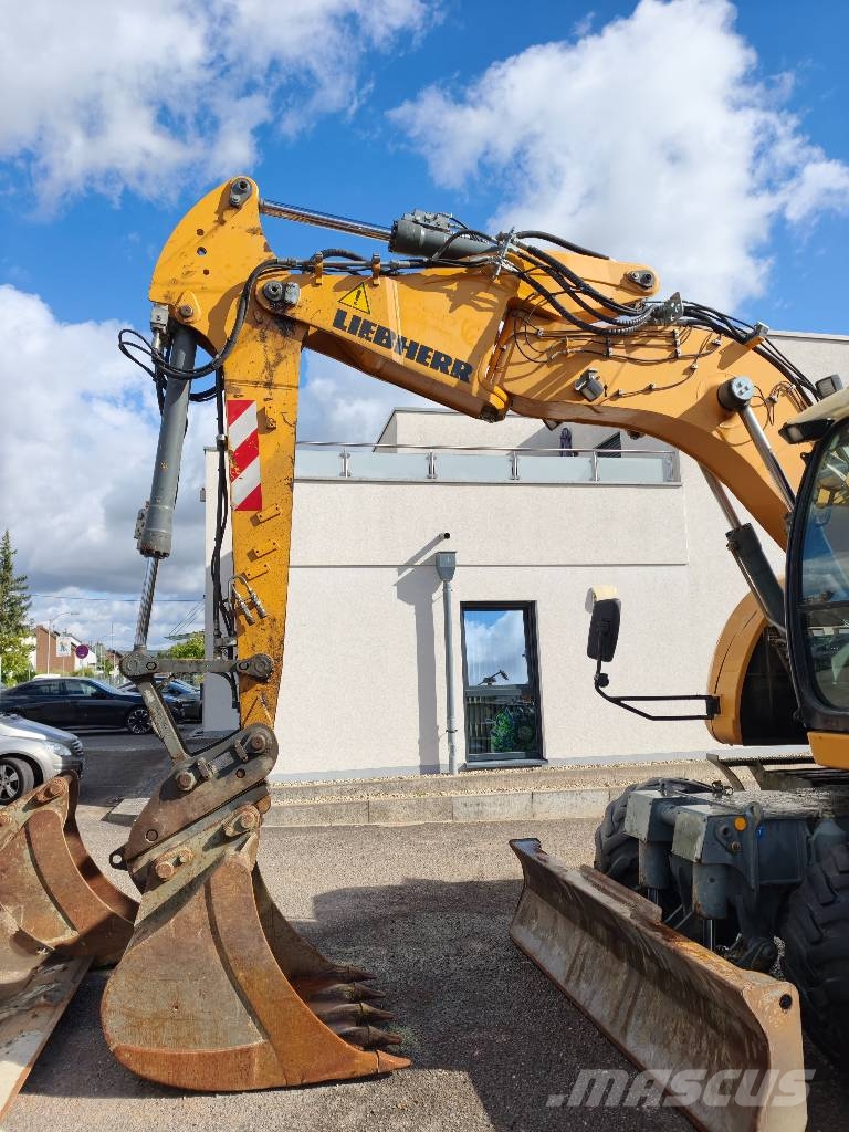 Liebherr A 914 Compact Litronic *4 Schaufeln + Gabel* Klima Excavadoras de ruedas