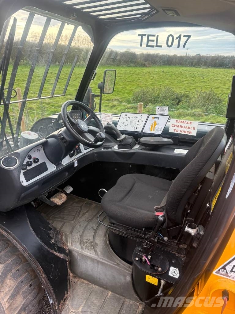 JCB 520-40 Telehandler – 2016 – 2 Ton / 4M Reach Chariot télescopique