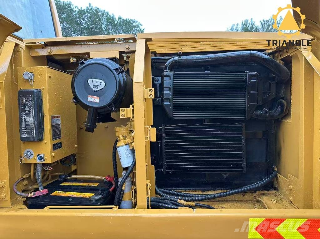 CAT 320 C Pelle sur chenilles