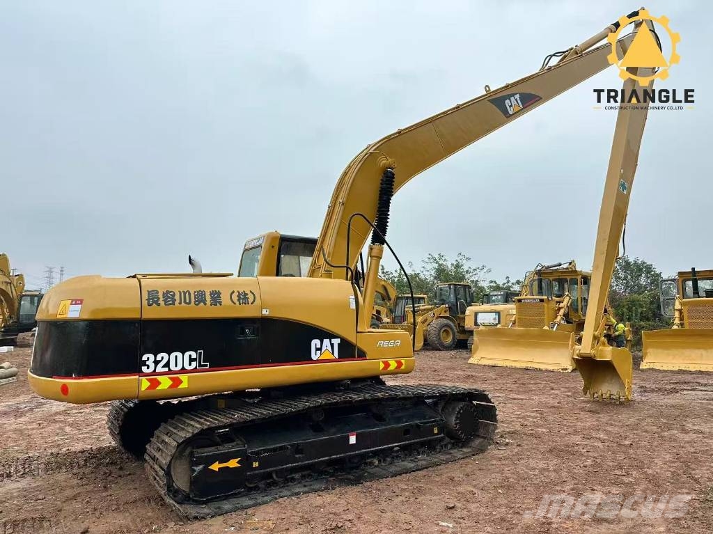 CAT 320 C Pelle sur chenilles