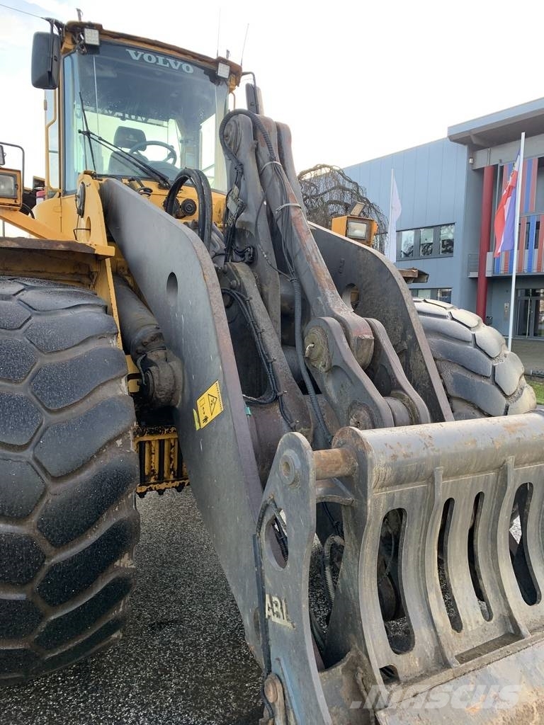 Volvo L220 E-F Achse - Axle - Hubgerüst - short boom 轮式装载机