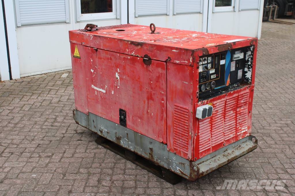 Sdmo 15 KVA Dizelski agregati
