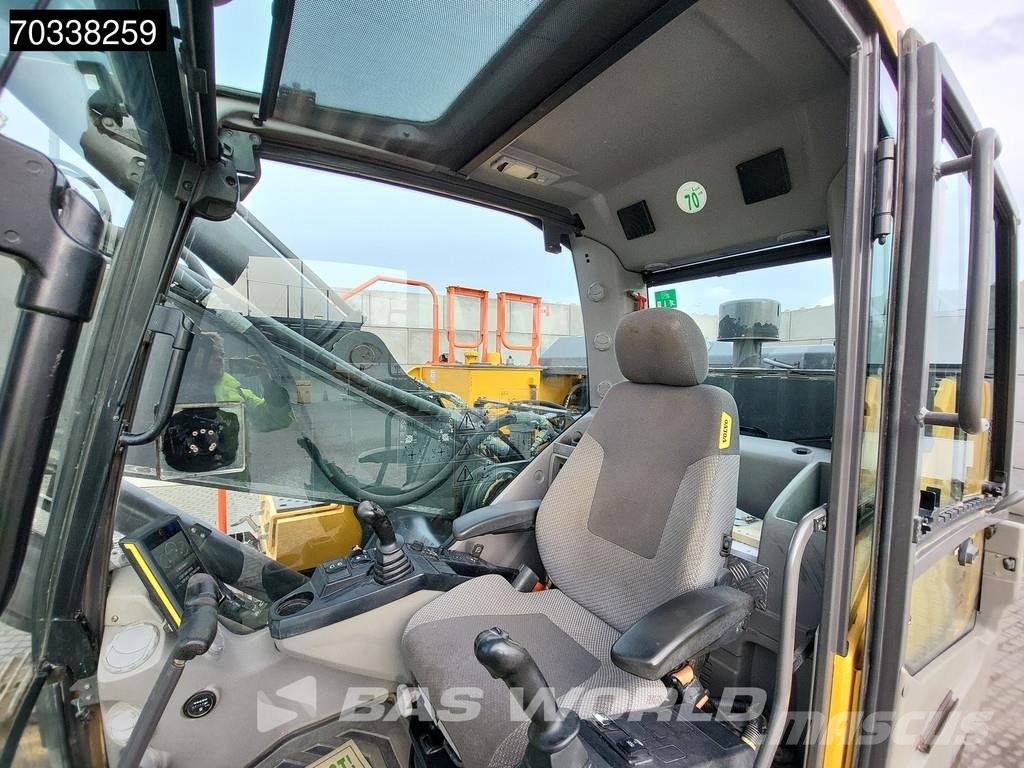 Volvo EC250 E NL Gravemaskiner på larvebånd