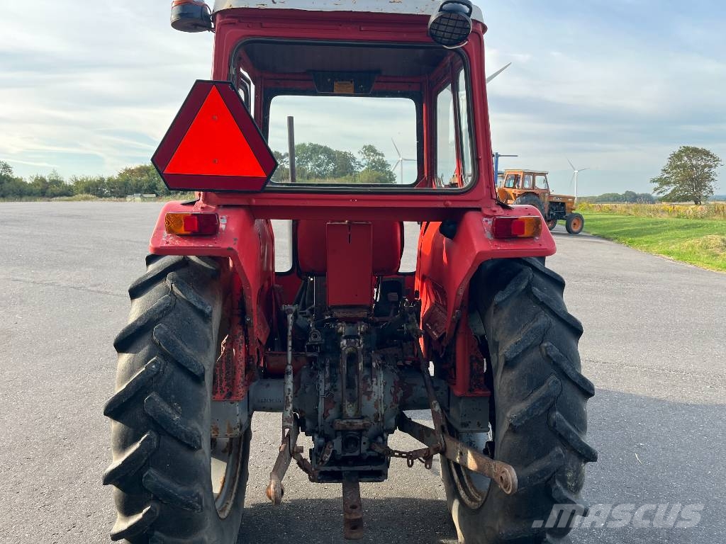 Massey Ferguson 165 トラクター