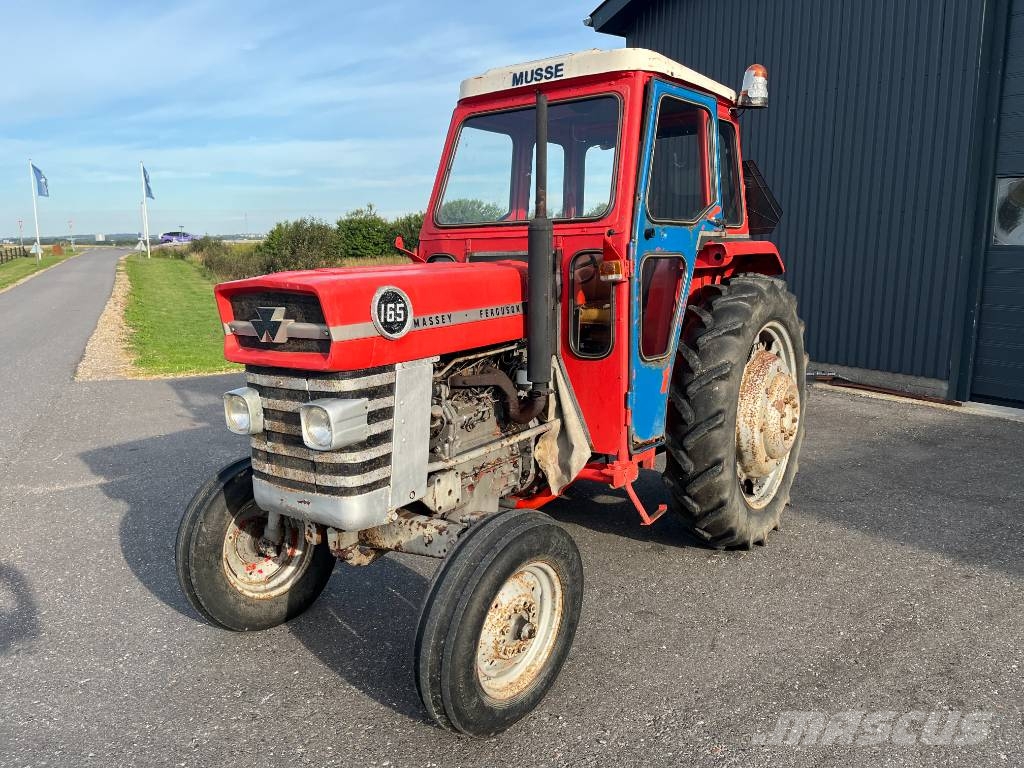 Massey Ferguson 165 トラクター