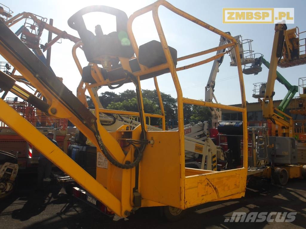 JLG Toucan 10 E Вертикальні щоглові підйомники