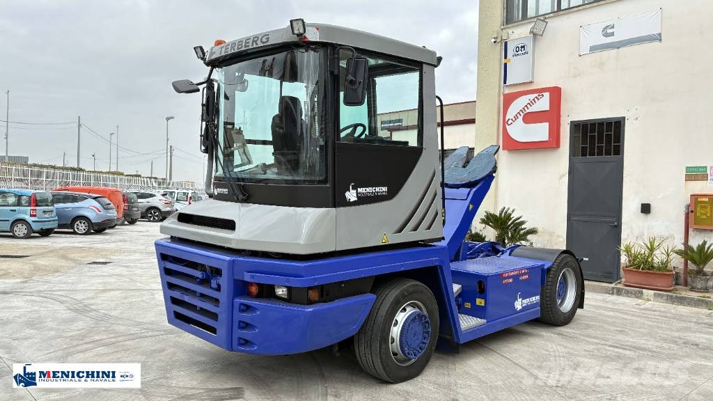 Terberg RT 223 ターミナルトラクター