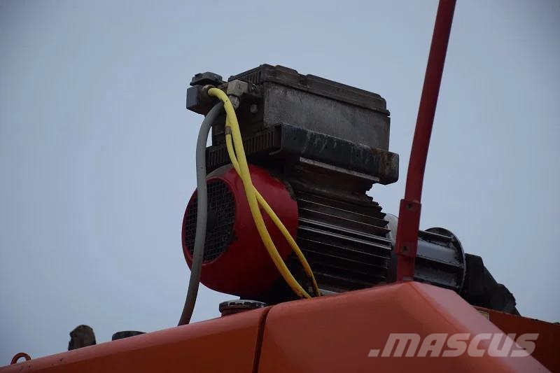 Atlas 270 MH Material handling Waste / industry handlers