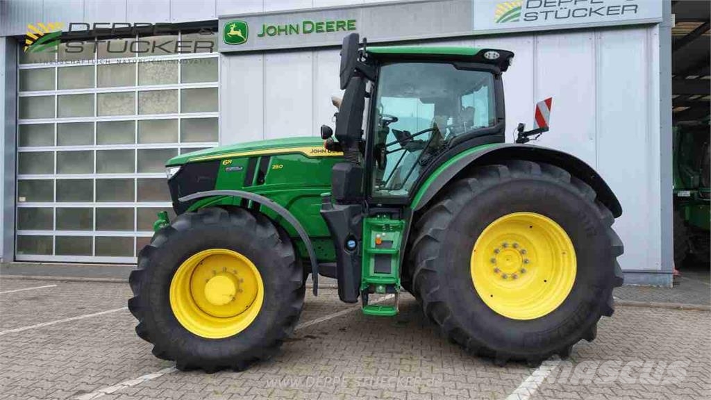 John Deere 6R 250 Další