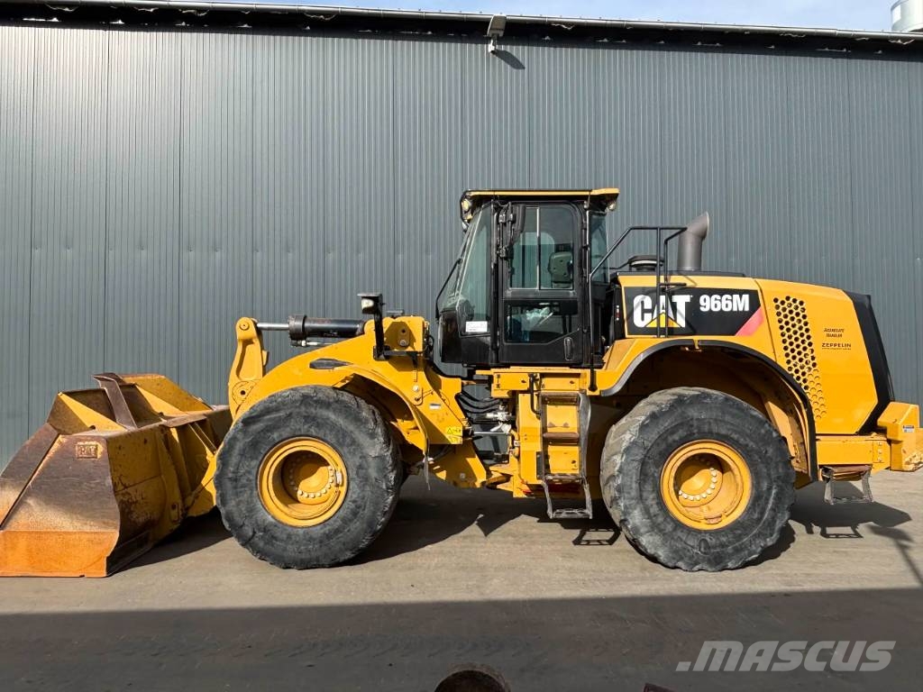 CAT 966M Radlader
