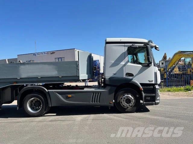 Mercedes-Benz Actros 1843 + Dinkel DTSAV 28000KG Dieplader Tractor Units