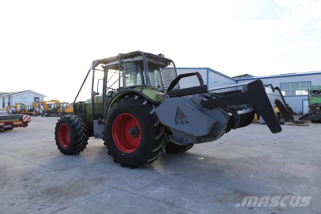 CLAAS Ares 836 Forestry tractors