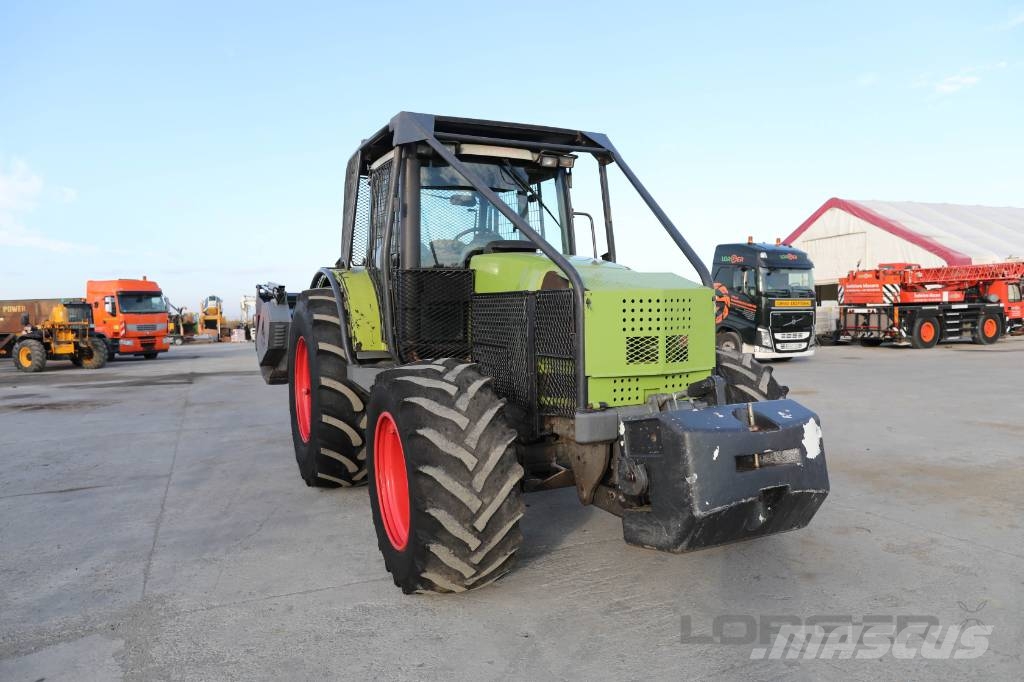 CLAAS Ares 836 Forestry tractors