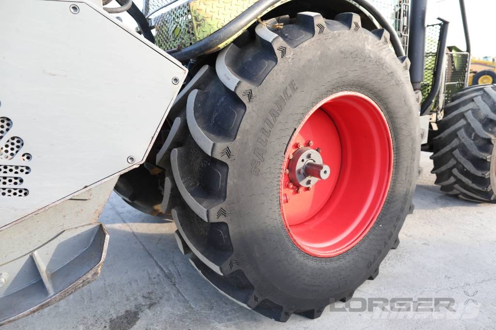 CLAAS Ares 836 Forestry tractors