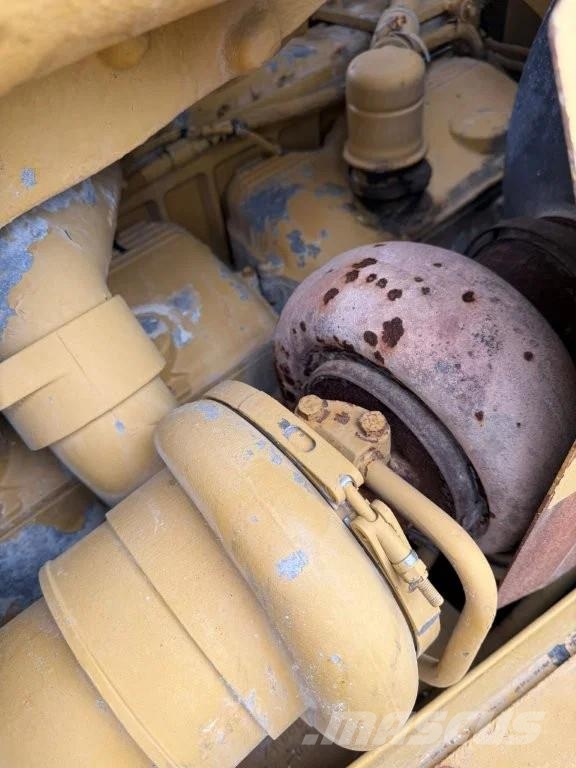CAT D8R Dozer cingolati