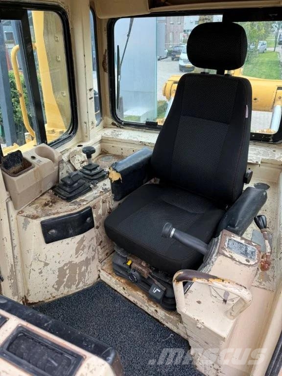 CAT D8R Dozer cingolati