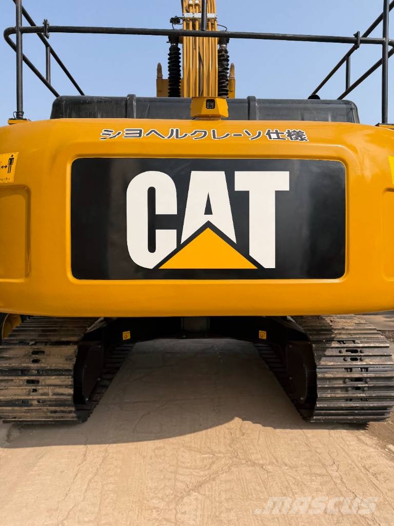 CAT 325D2L    3000 units excavators in stock Excavatoare pe șenile
