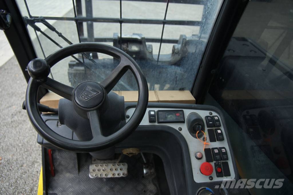 JCB TLT 35 Dyzeliniai krautuvai