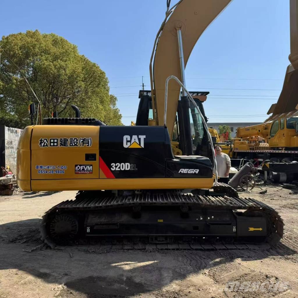 CAT 320 D L Escavadeiras de esteiras