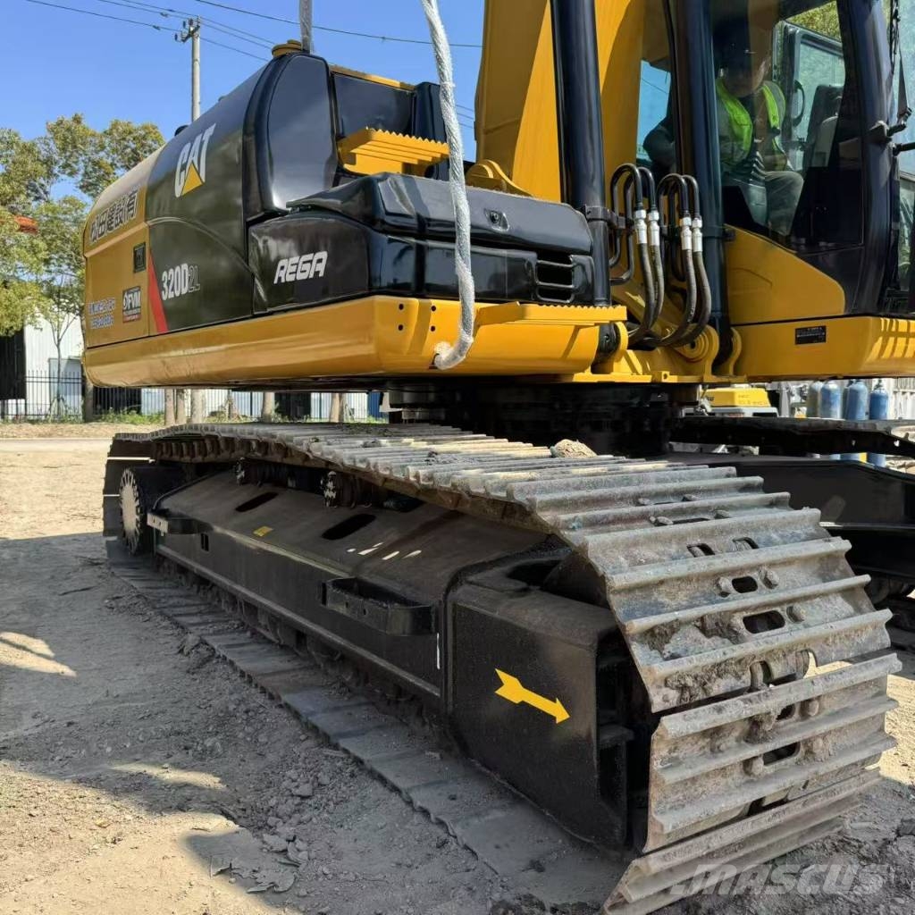 CAT 320 D L Escavadeiras de esteiras