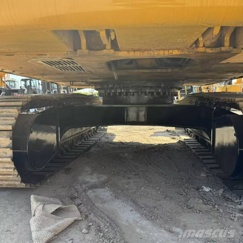 CAT 320 D L Escavadeiras de esteiras