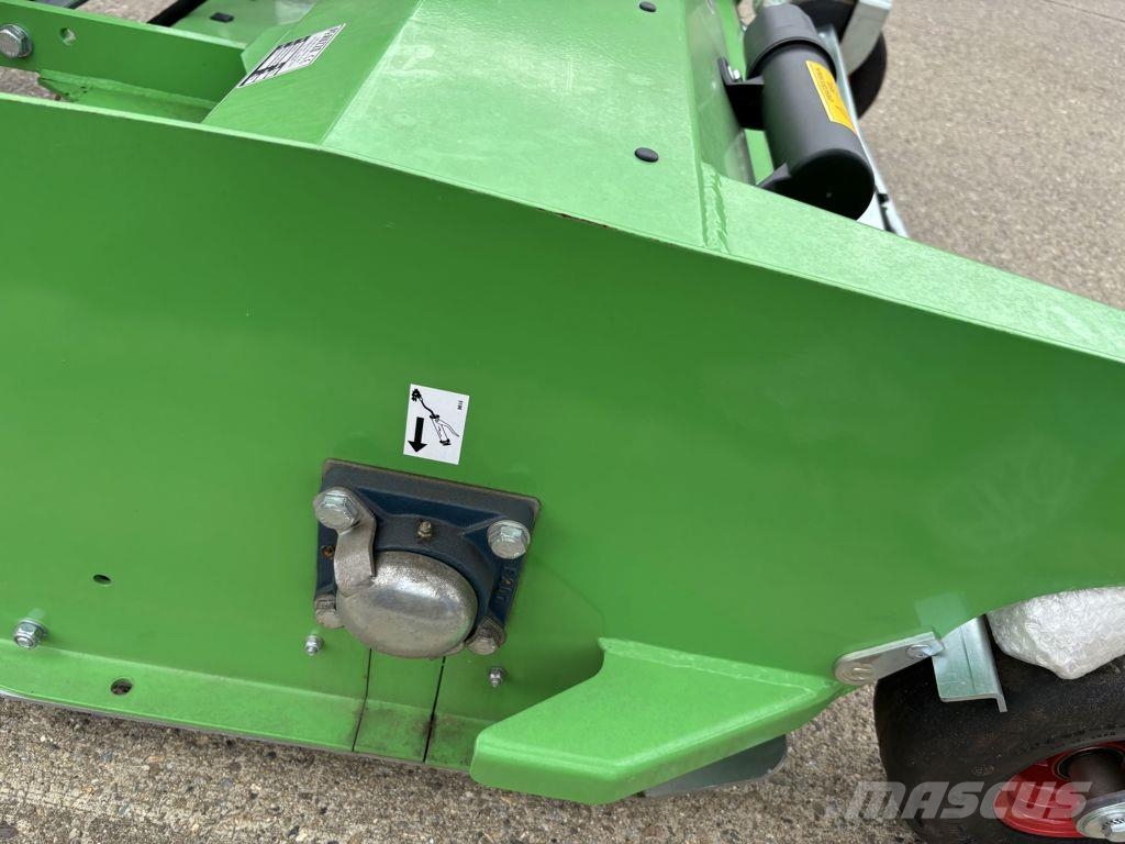 GiANT Scorpion 1400 HD (Peruzzo) Cepillos