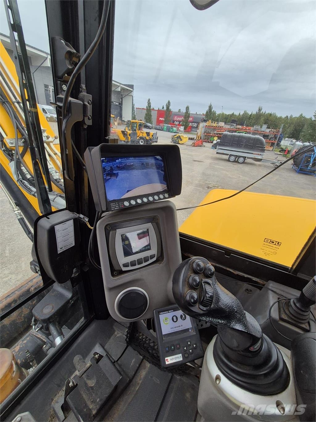 JCB 90Z-1 حفارات صغيرة أقل من 7 طن (حفارات صغيرة)