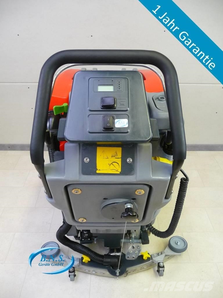 Hako Scheursaugmaschine B45 Автоматични метачки с четки