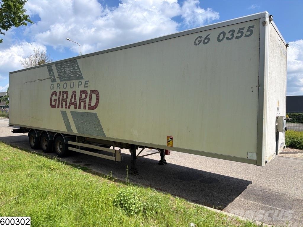 Samro gesloten bak Box body semi-trailers