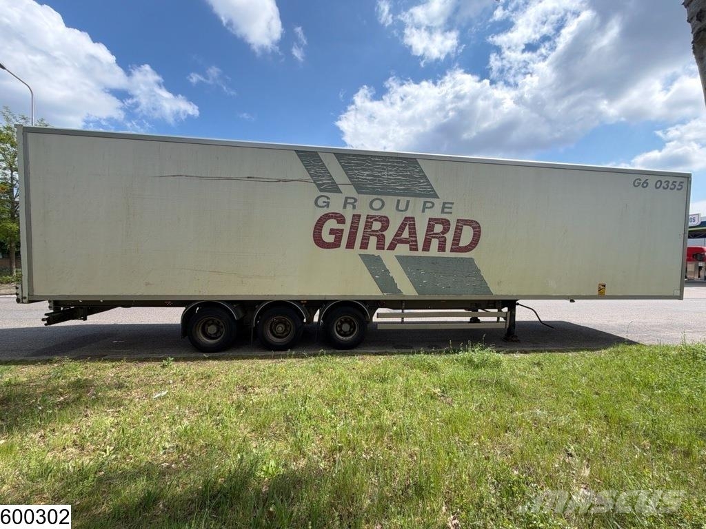 Samro gesloten bak Box body semi-trailers