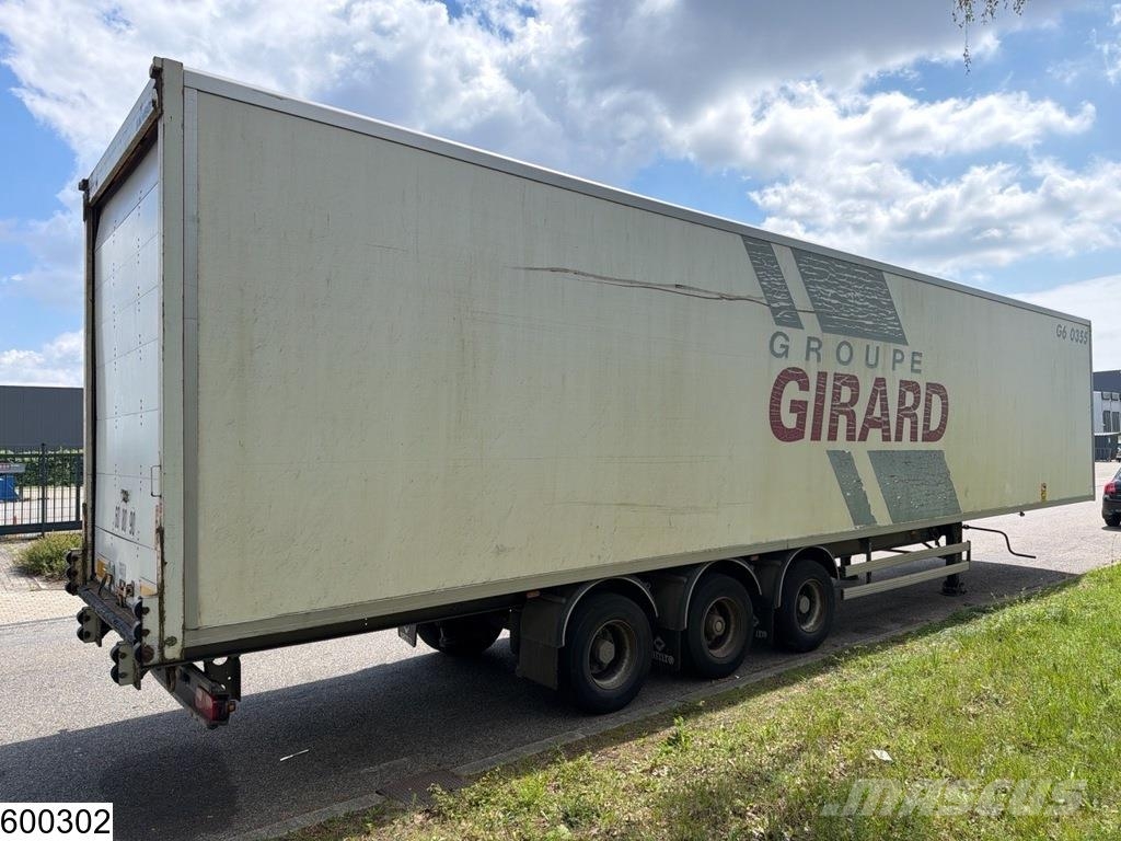 Samro gesloten bak Box body semi-trailers